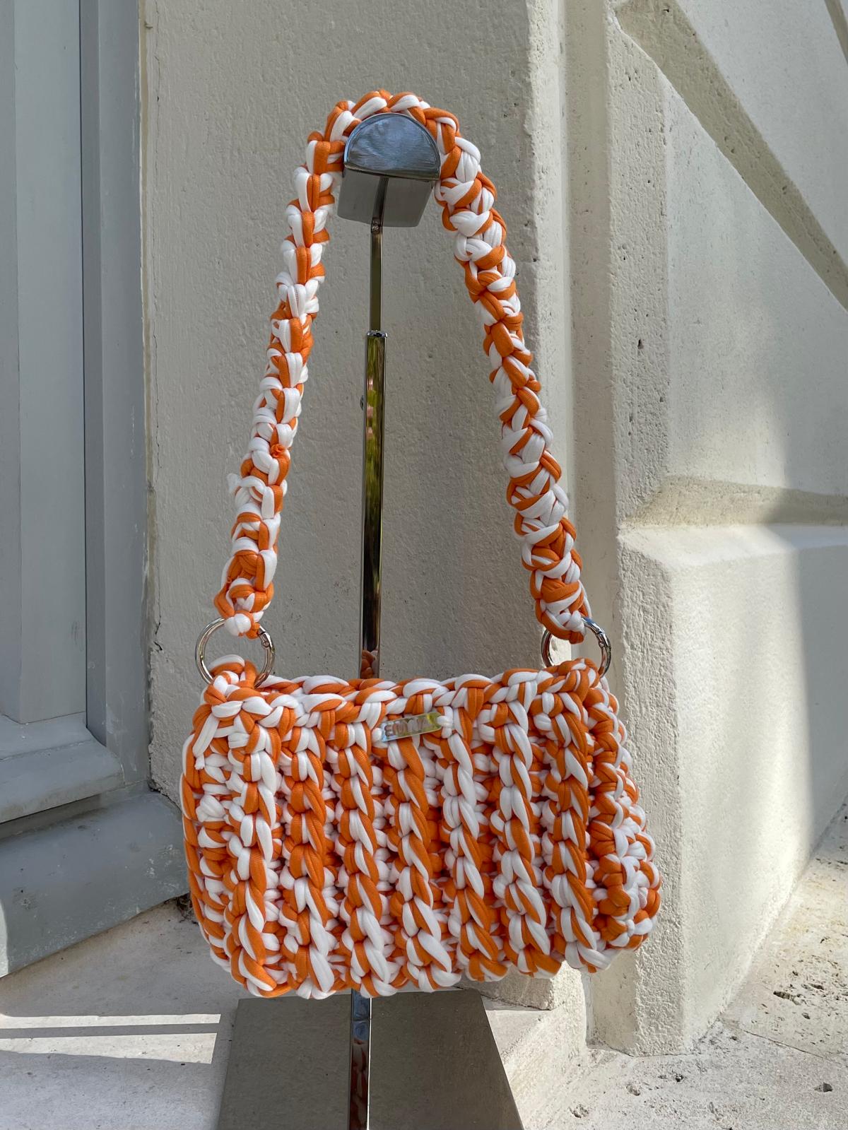 MOLLY (+ de couleurs)