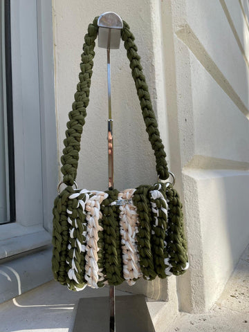 MOLLY (+ de couleurs)